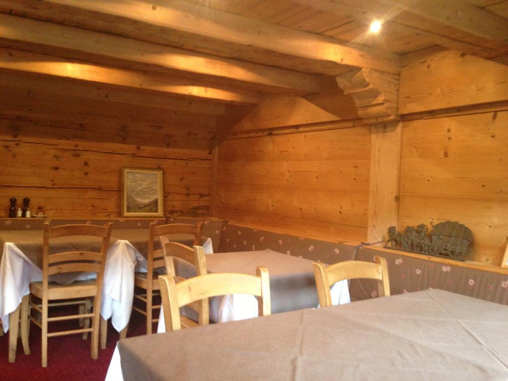 Auberge De La Poste Les Diablerets Esterno foto